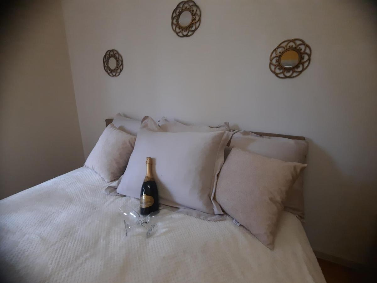 Apartman Koricanac Vrnjačka Banja Exteriör bild